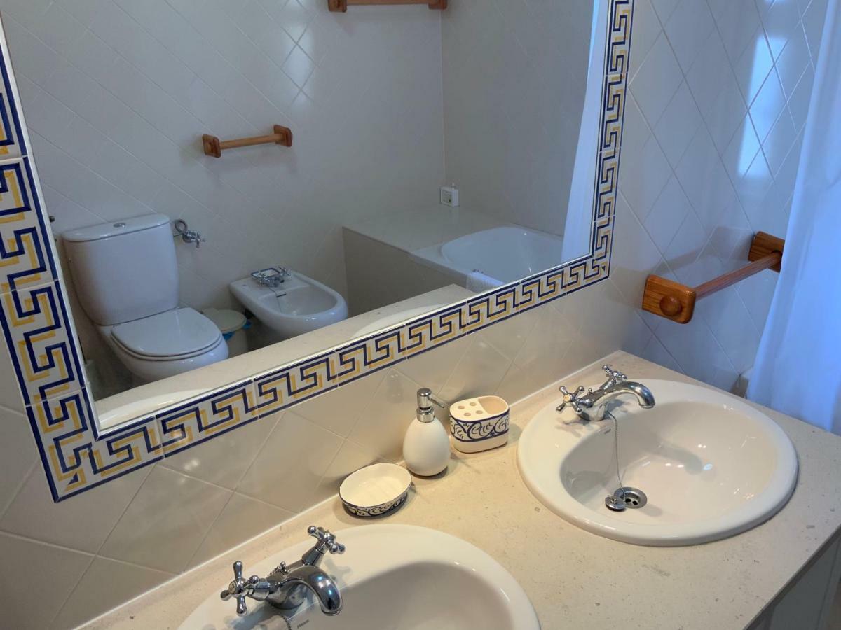 Guest House Alfarrobeiras Albufeira Exterior foto